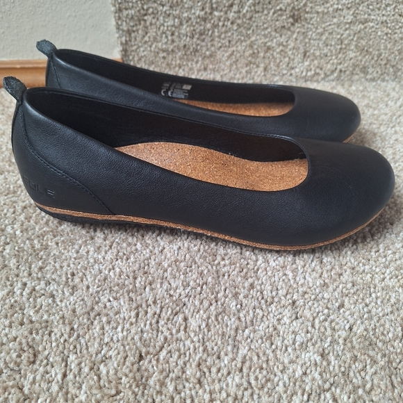 NWOT Womens Sole District by ReCork Grace Black Slip On Shoes Size 7 - Picture 3 of 10